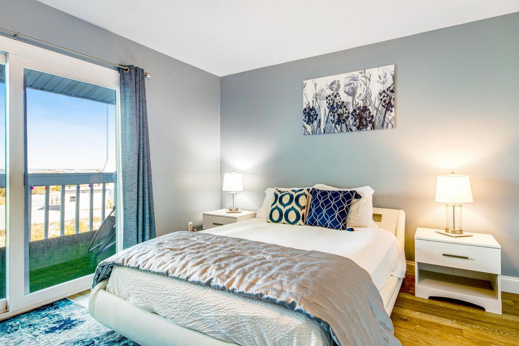 Sandcastle Navarre Room photo